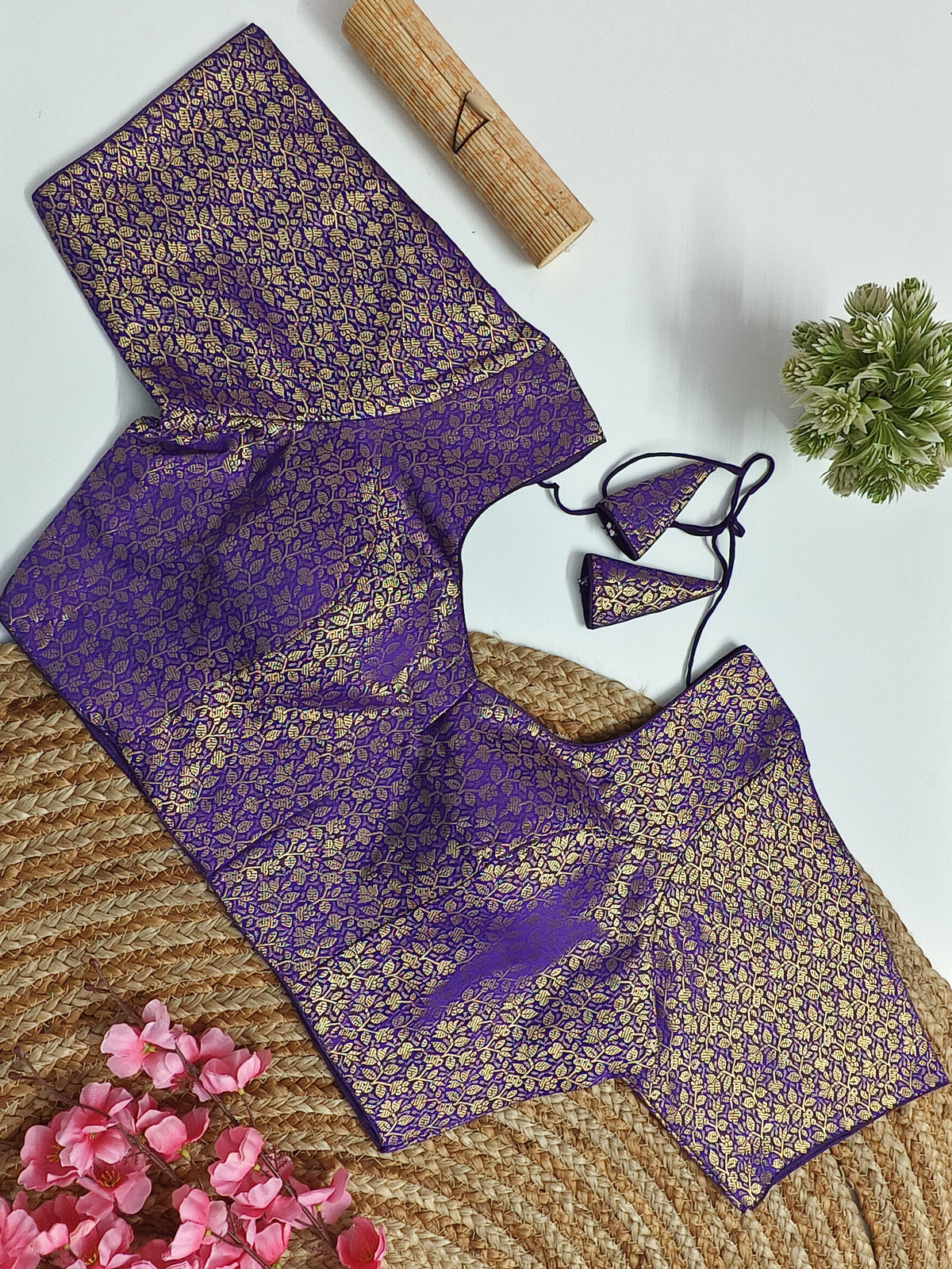 XXL Brocade Blouse