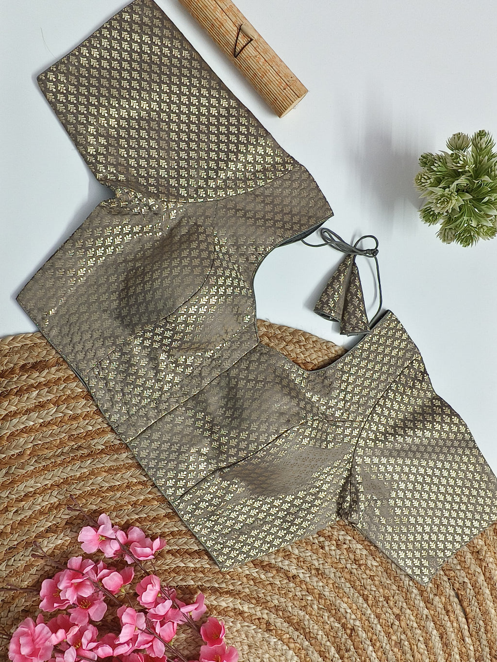 XXL Brocade Blouse