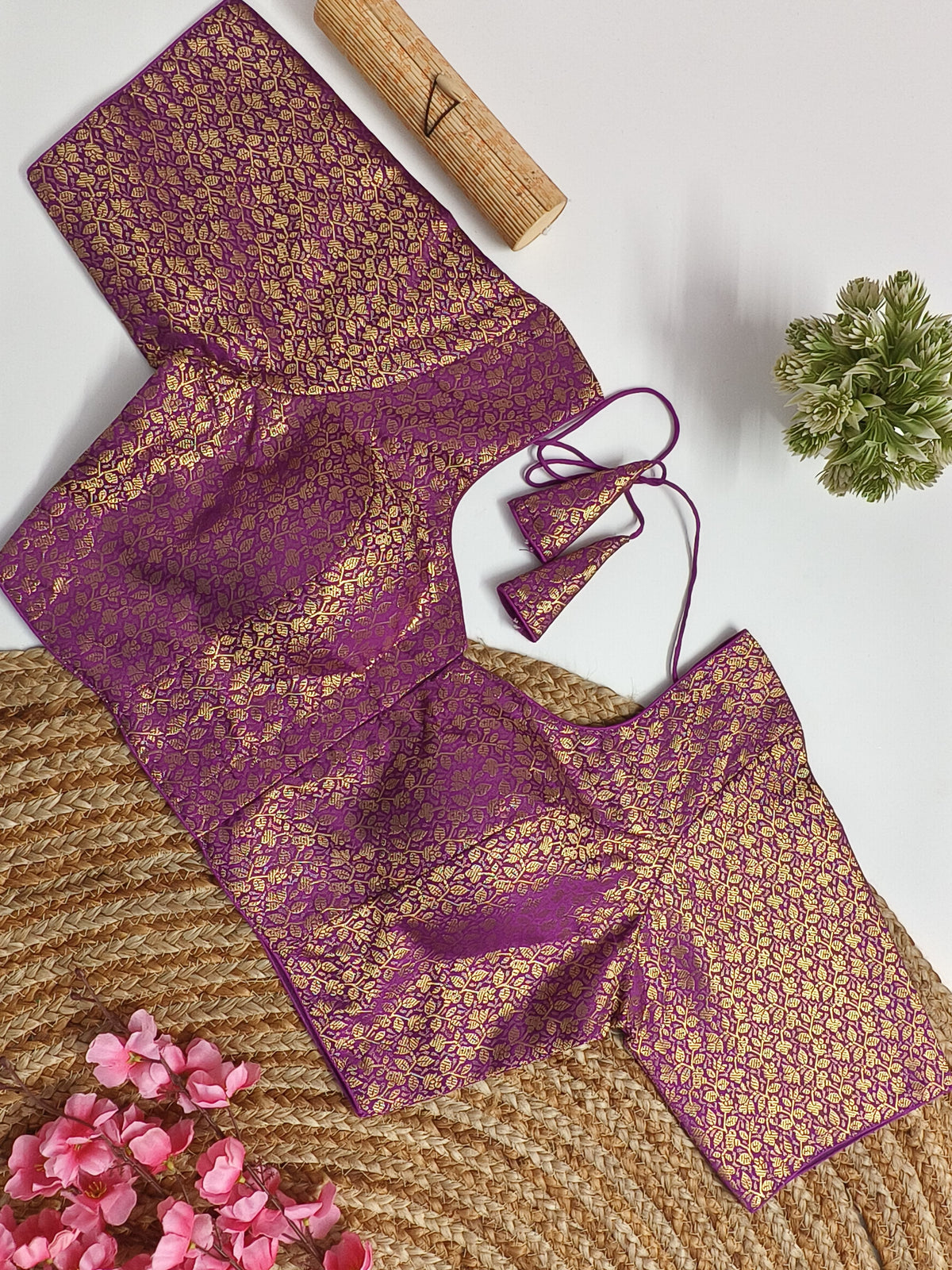 XXL Brocade Blouse