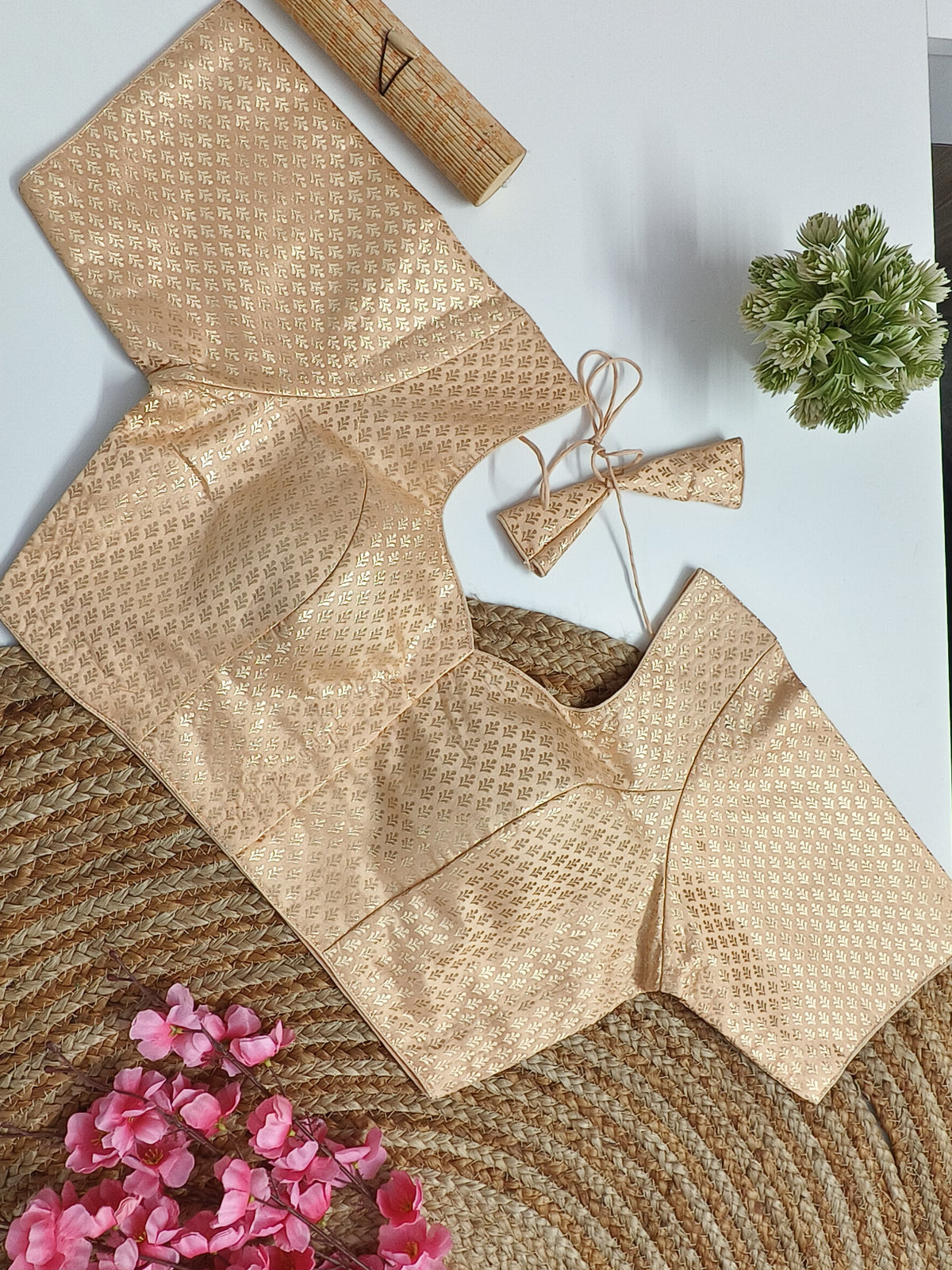 XXL Brocade Blouse